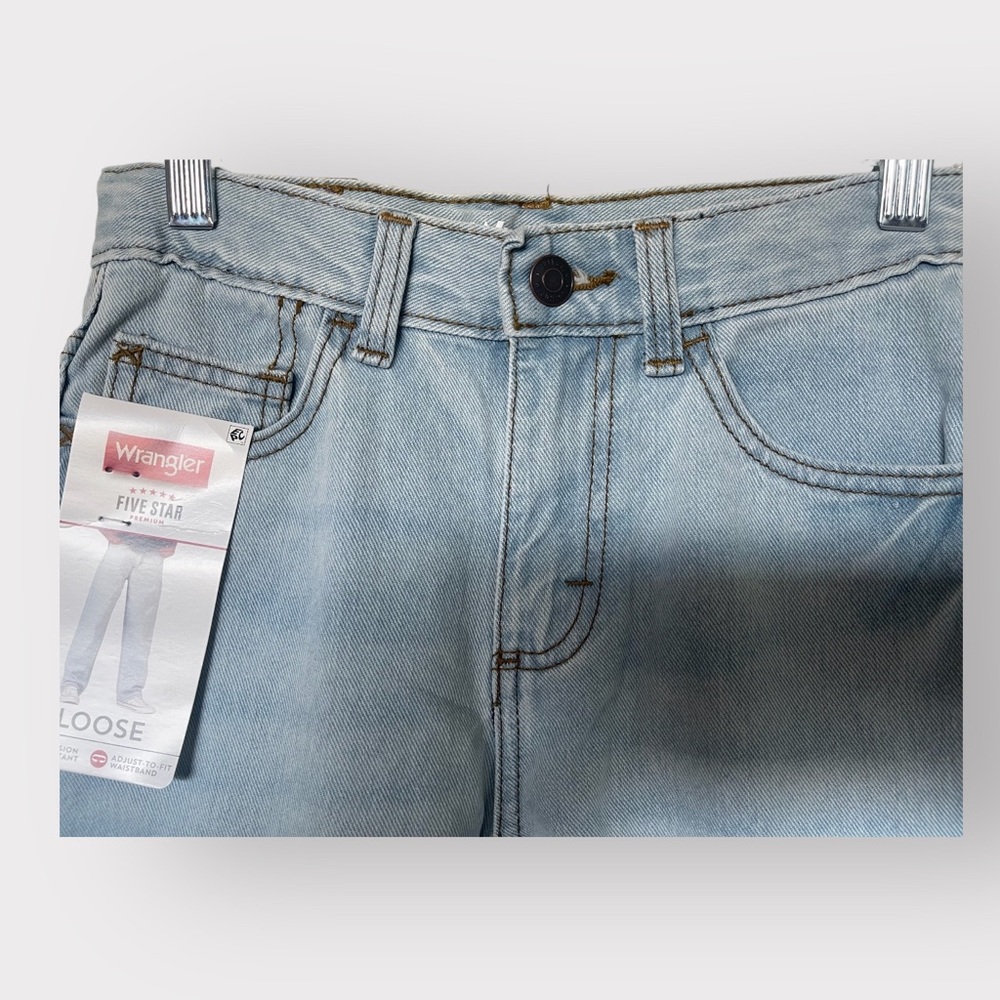 Boy’s wrangler premium jeans - Picture 4 of 6